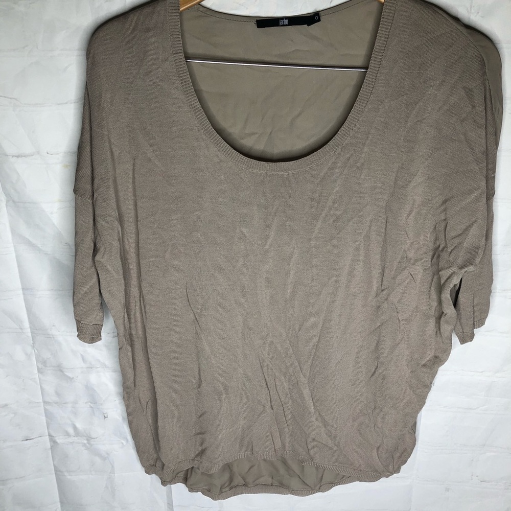 Jarbo Womens Scoop Neck Short Sleeve Top Blouse Taupe Size 0 Small/Medium